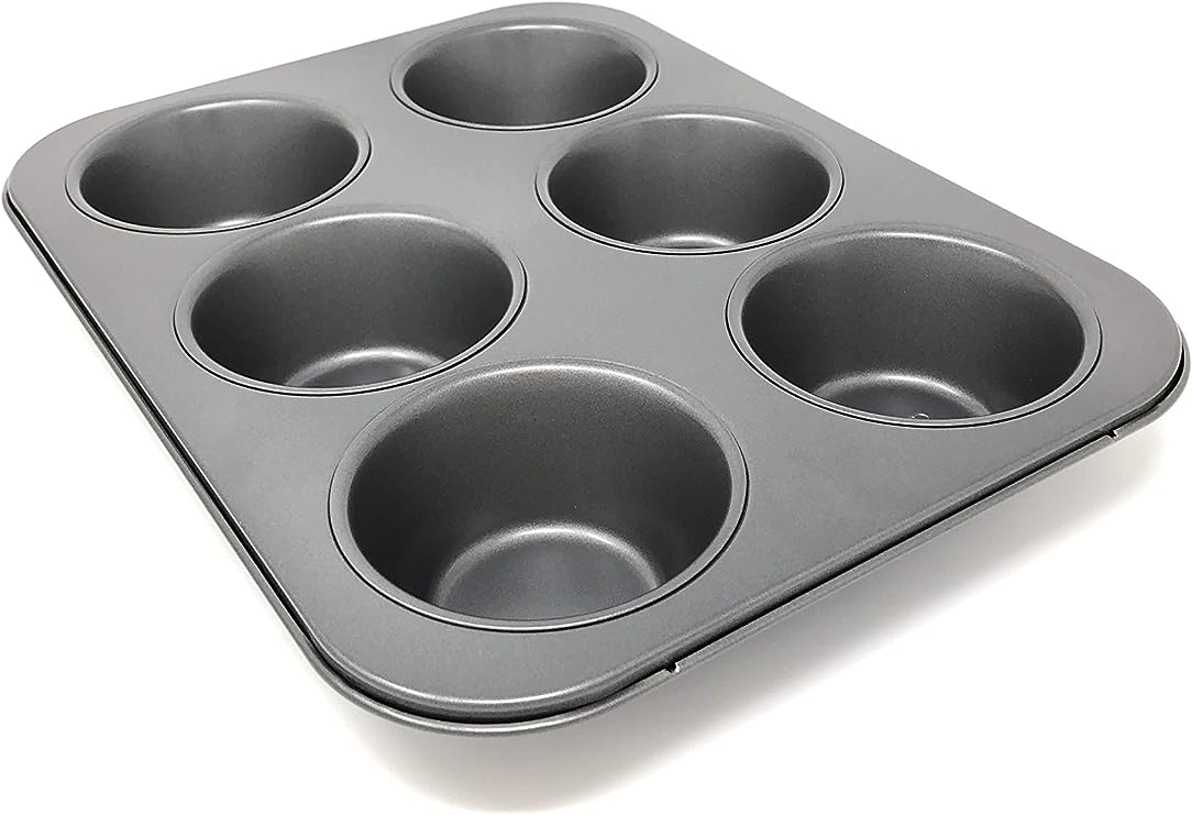 Chicago Metallic | Professional Non-Stick Giant Muffin Pan | 6 Cups | lightly bent in one corner
